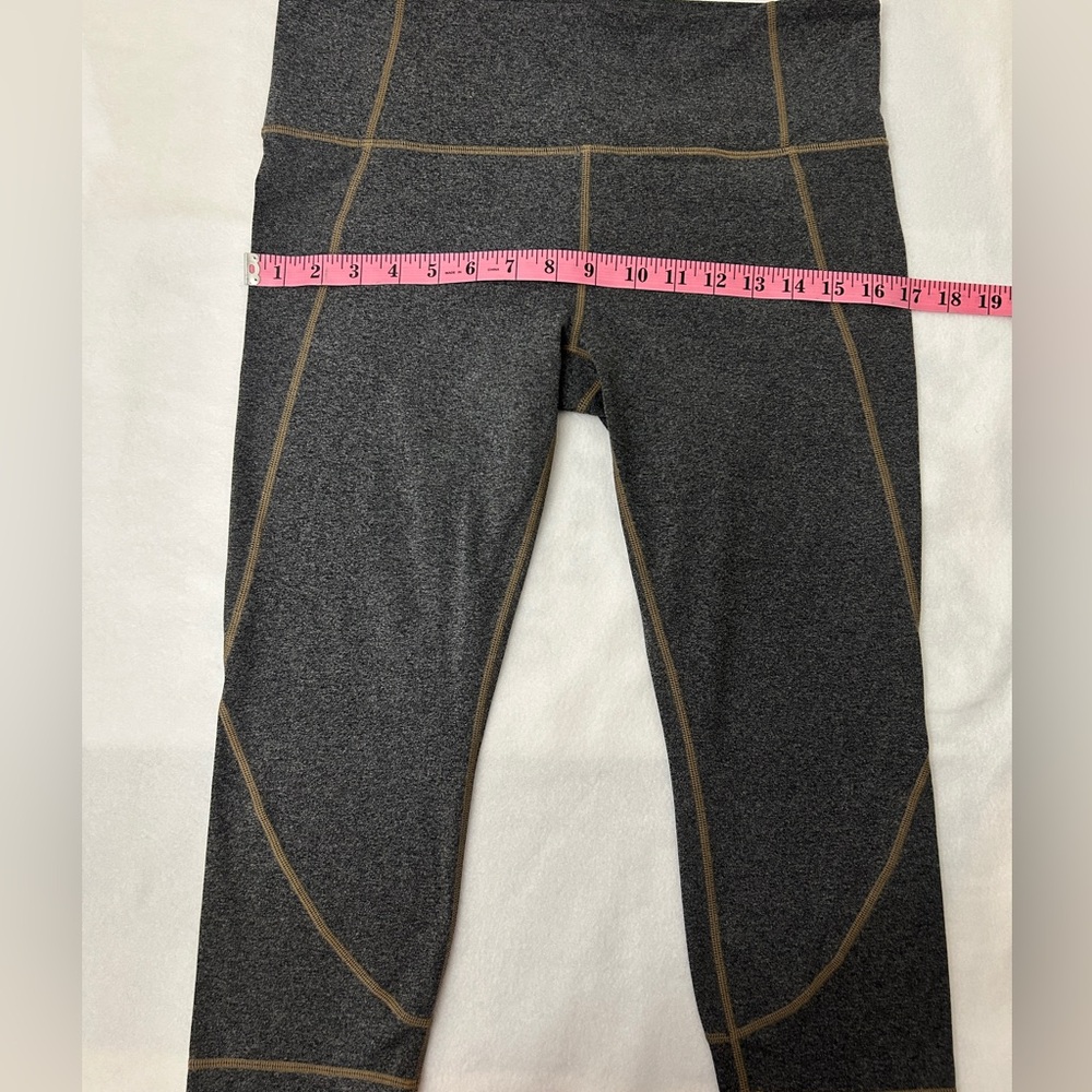 Athleta Active Pants Womens Gray‎ Heather Capri Leggings Athletic Workout, Sze L - Picture 8 of 14